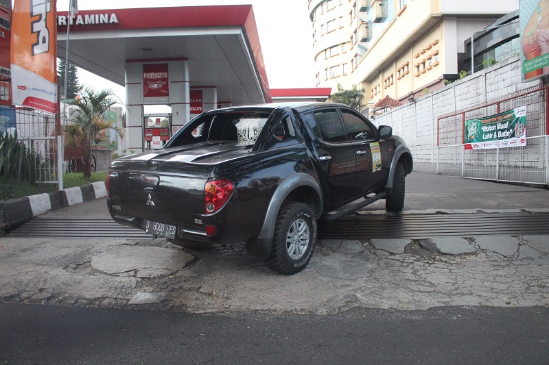 Mitsubishi Triton